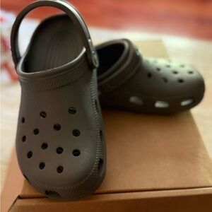CROCS Women's Classic Brown Sandals